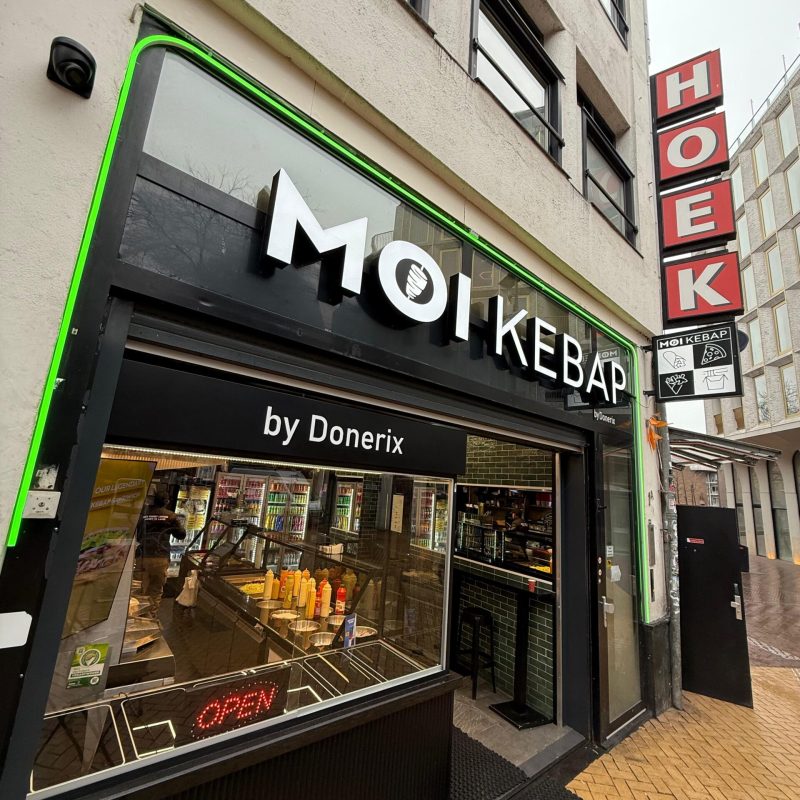 Groot_In_Reclame_Gevelreclame1